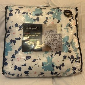 Comforter set, size queen